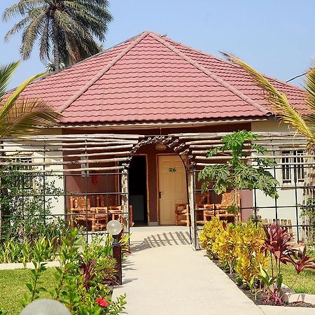 Bamboo Garden Hotel Serekunda Kültér fotó