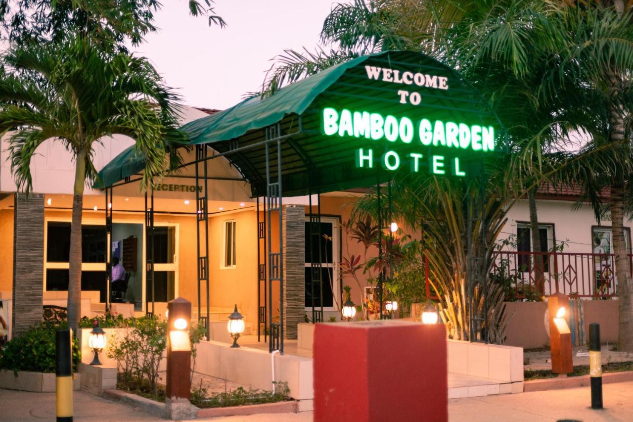 Bamboo Garden Hotel Serekunda Kültér fotó