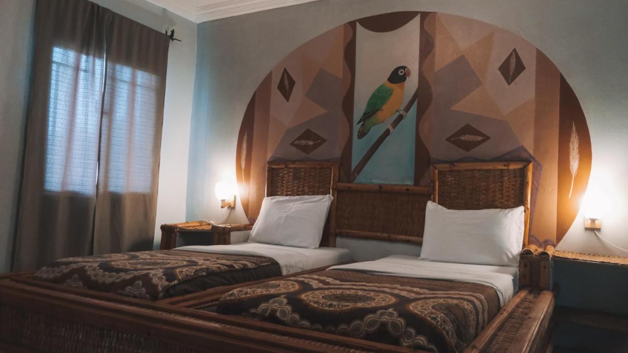 Bamboo Garden Hotel Serekunda Kültér fotó