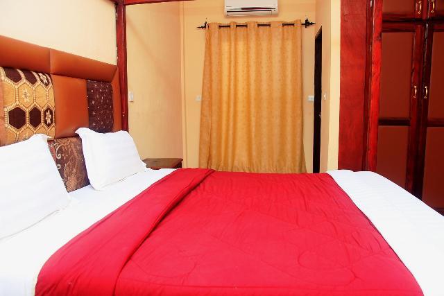 Bamboo Garden Hotel Serekunda Kültér fotó